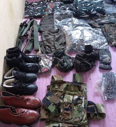 Huge quantity of banned uniform seized in Awantipora