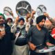 Taali Bajao protest